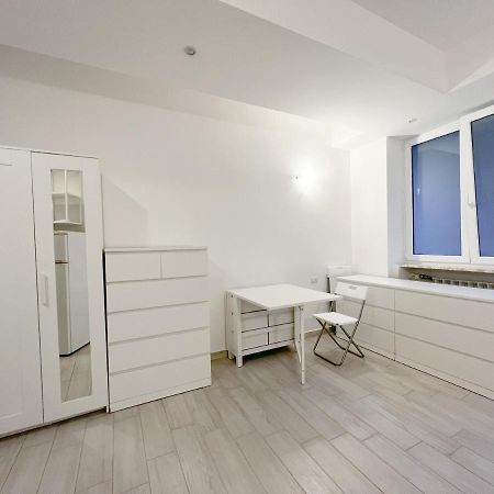 Confortable And Centrally Milan Flat Eksteriør bilde